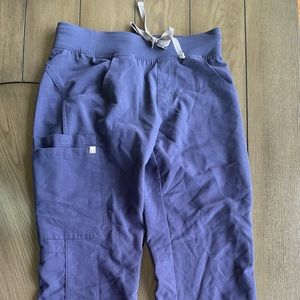 XS FIGS NAVY YOLA scrub pant